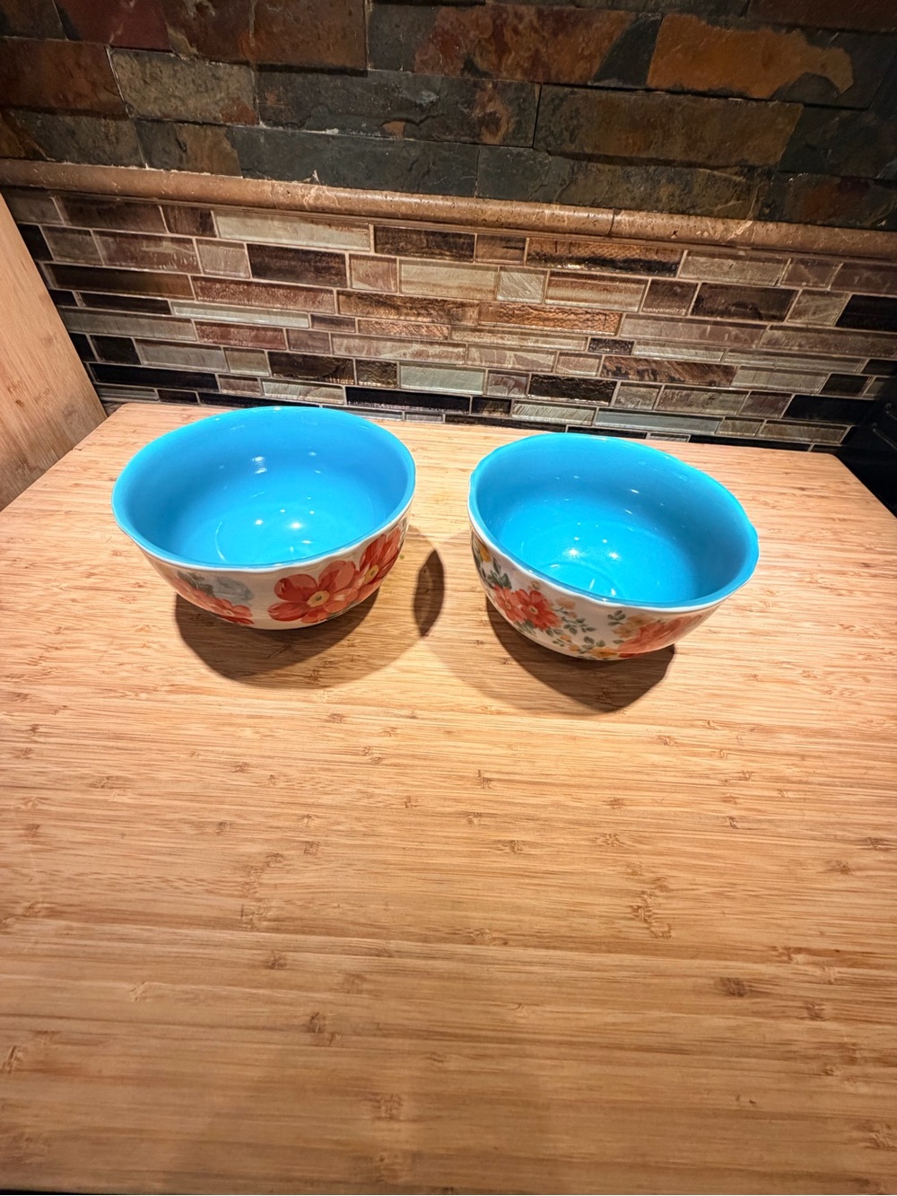 The Pioneer Woman Turquoise Interior Floral soup Bowls (Set of 2)